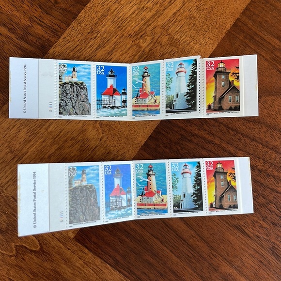 VINTAGE LIGHTHOUSES OF THE GREAT LAKES 32 CENT STAMPS - 1 FULL BOOK & 1 PARTIAL - Picture 2 of 6
